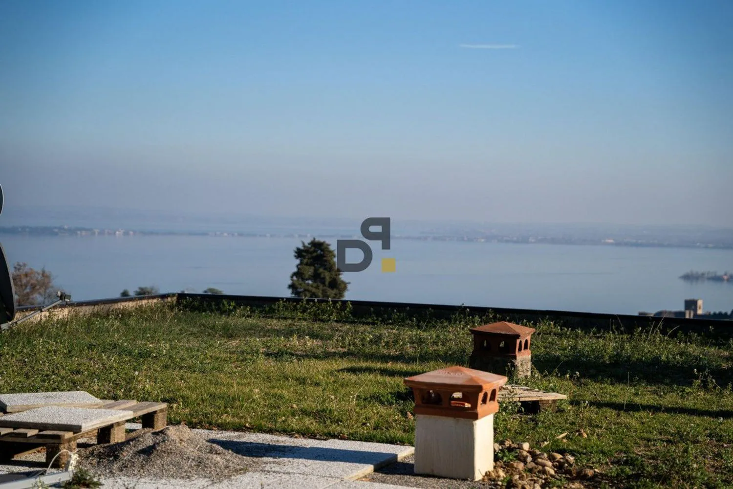Villa con giardino a Padenghe sul Garda – foto principale