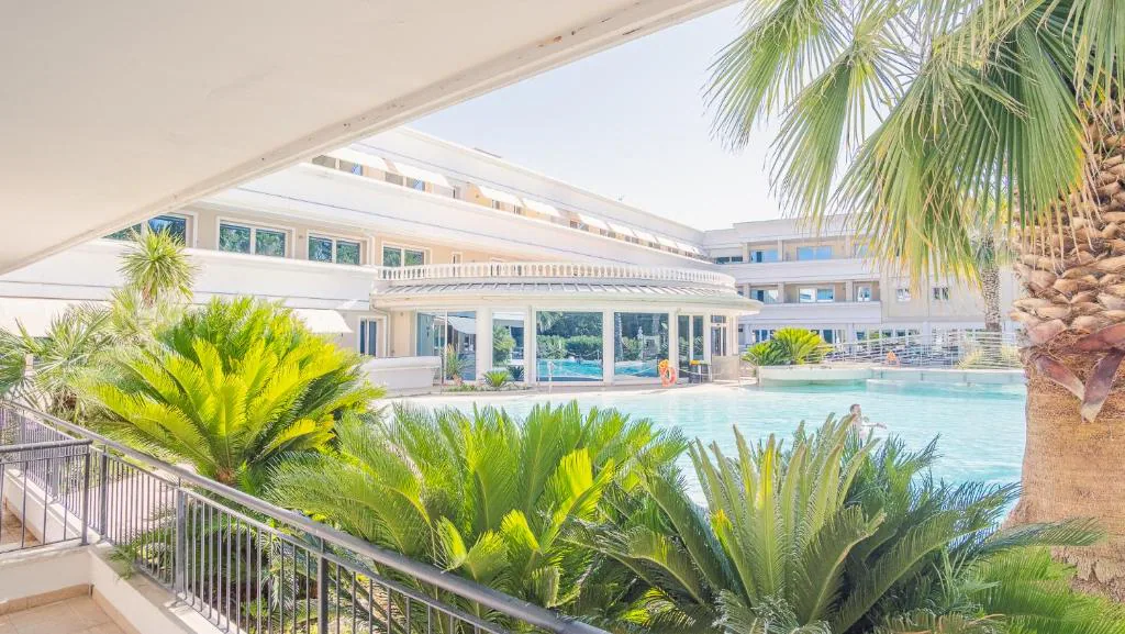 Monolocale con piscina e vista lago a Desenzano del Garda: foto 3